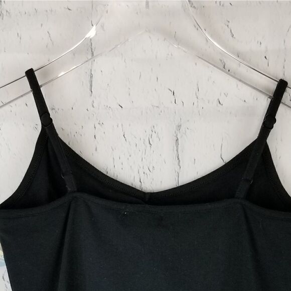 NWT. Old Navy Black Tank W/Built in Bra. Size XS. - Picture 6 of 6